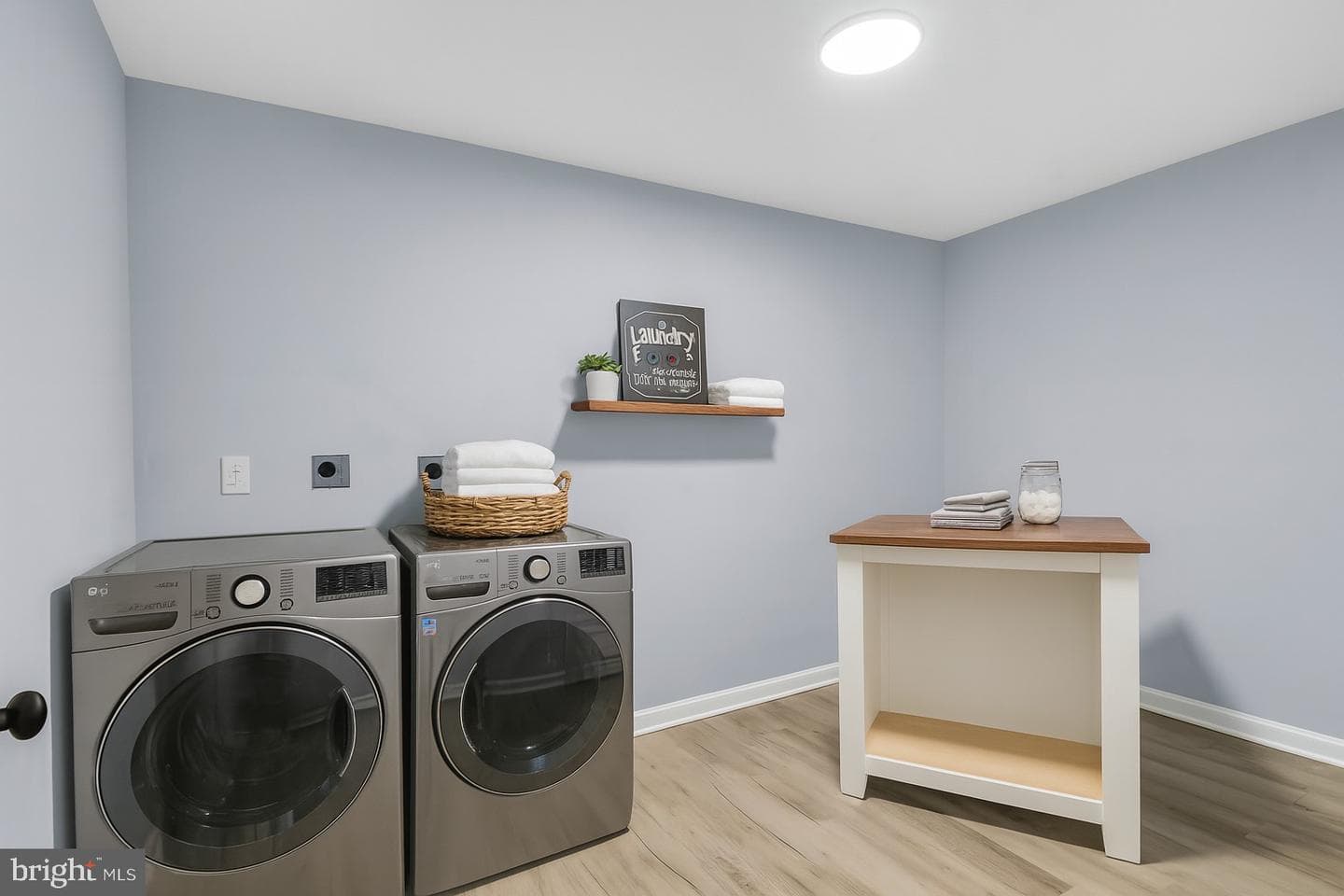 7401 Loughboro Lane photo 35