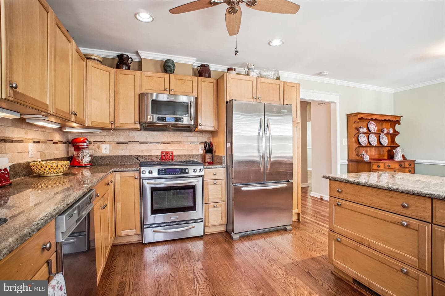3109 Valley Lane photo 3
