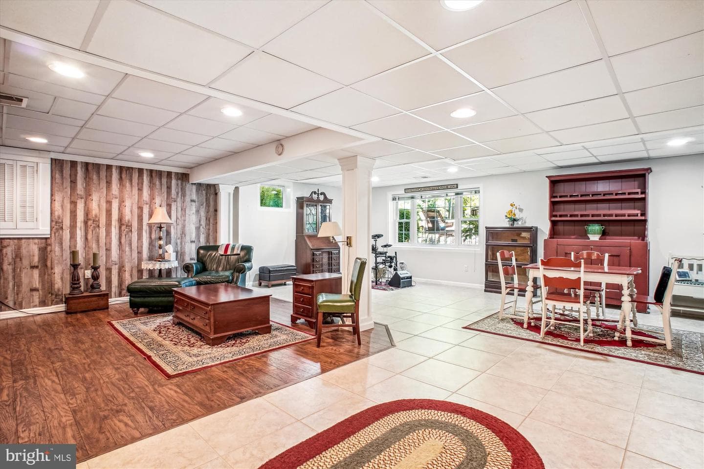 3109 Valley Lane photo 4