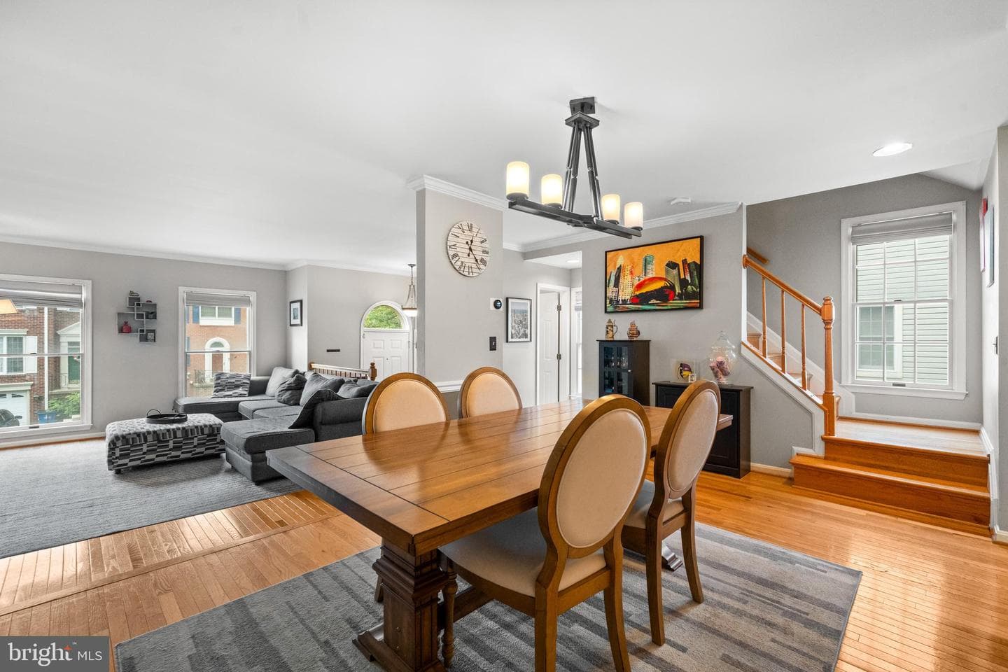 5130 Woodfield Drive photo 8