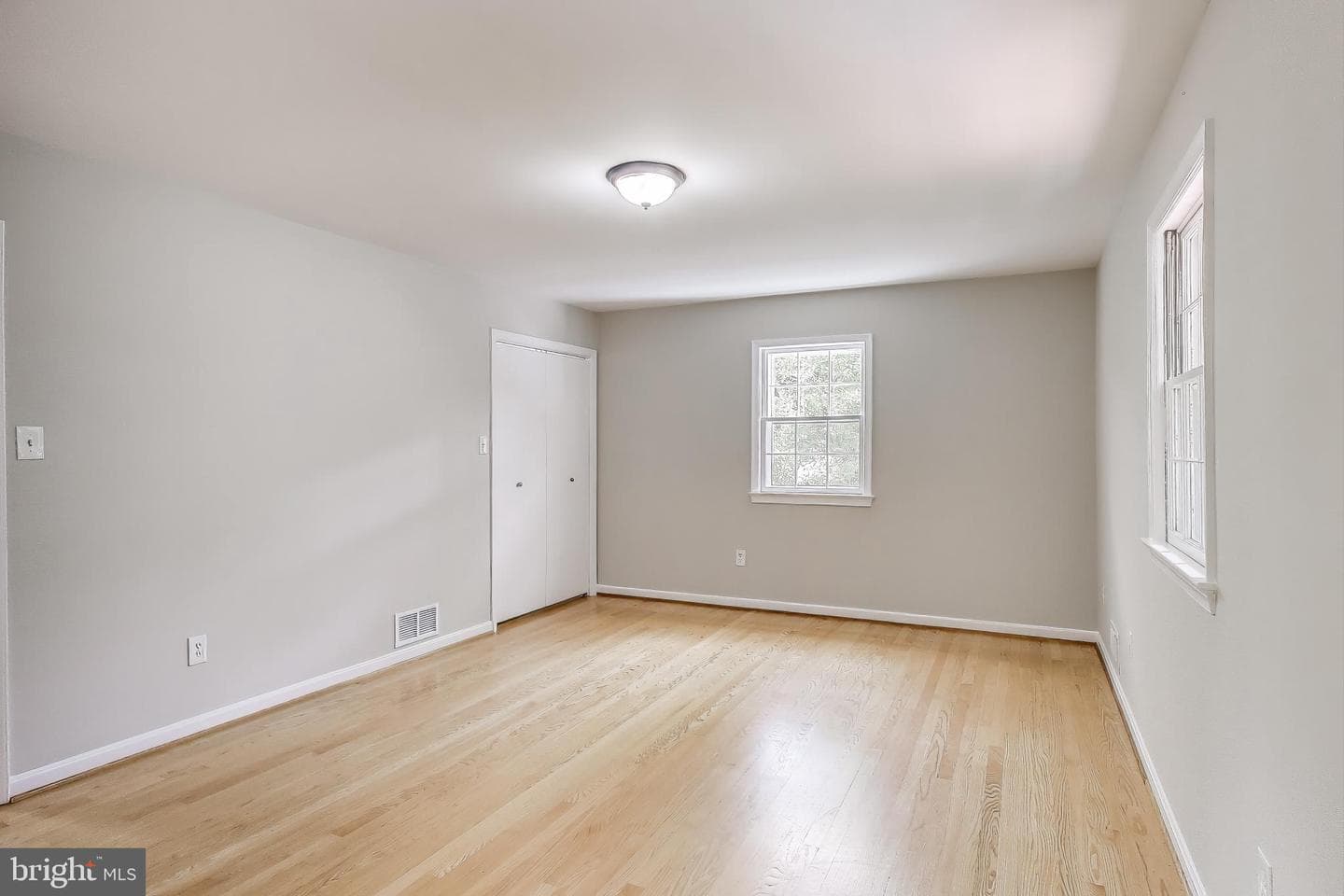 2403 Sherwood Hall Lane photo 15