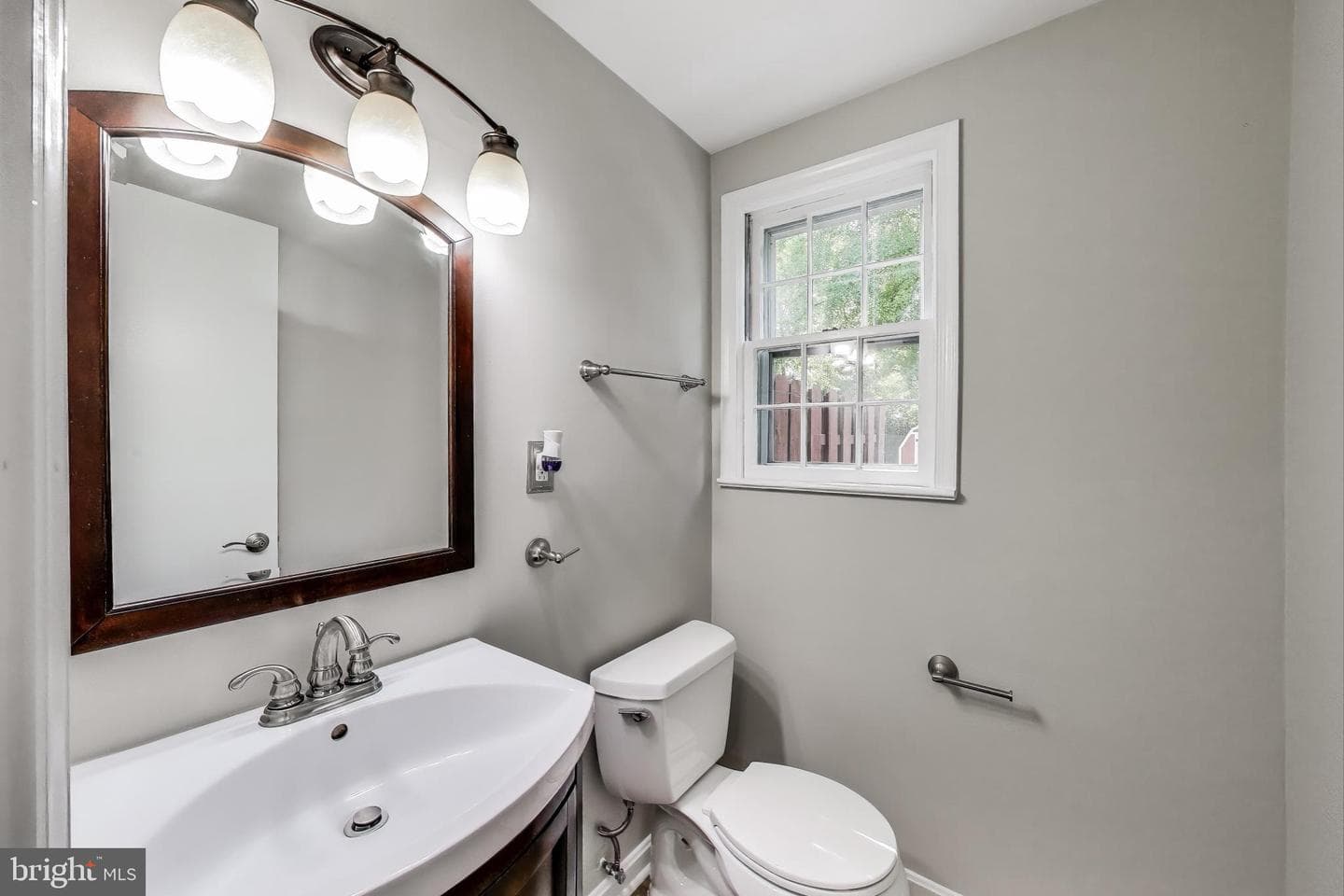 2403 Sherwood Hall Lane photo 30