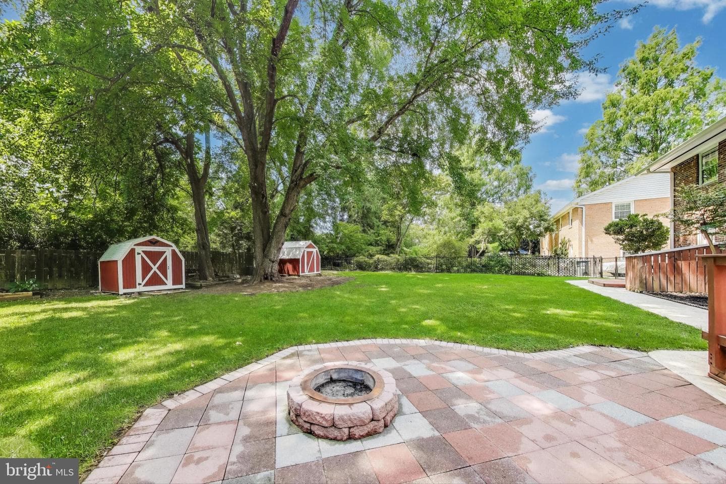 2403 Sherwood Hall Lane photo 42