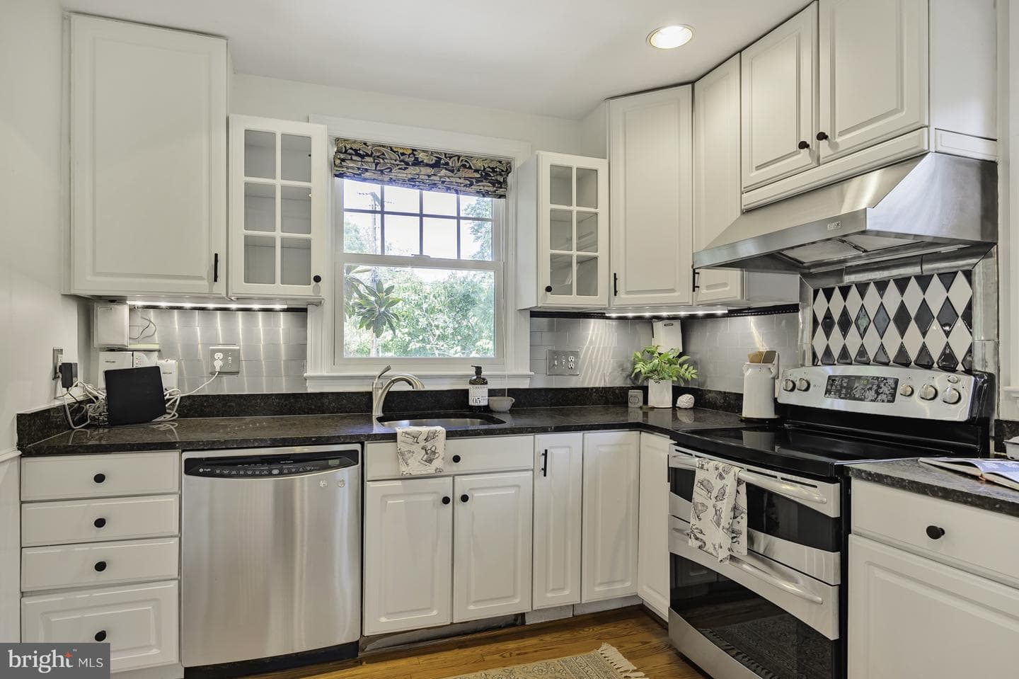 6103 Woodmont Road photo 10