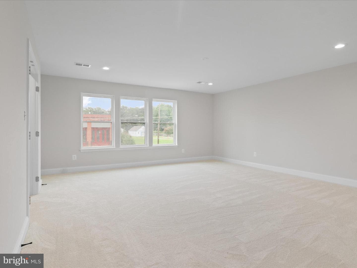 8708 Lukens Lane photo 39