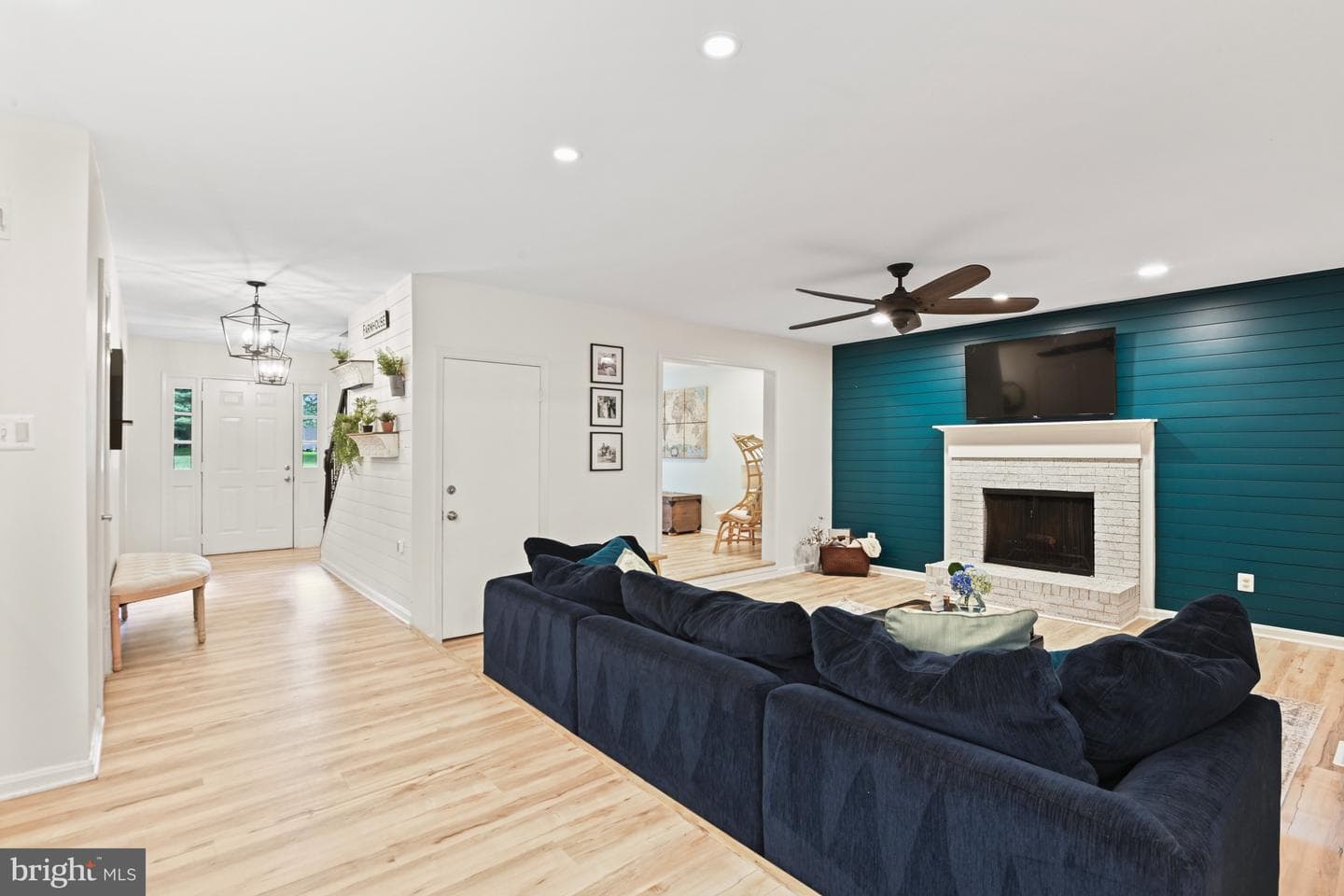 1092 Loran Court photo 19