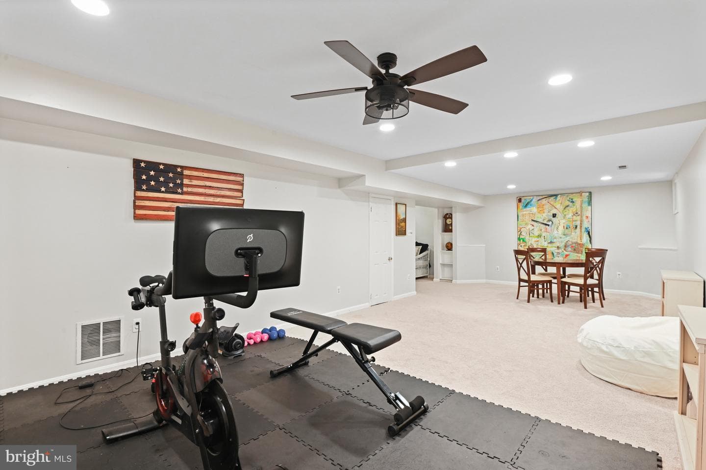 1092 Loran Court photo 46