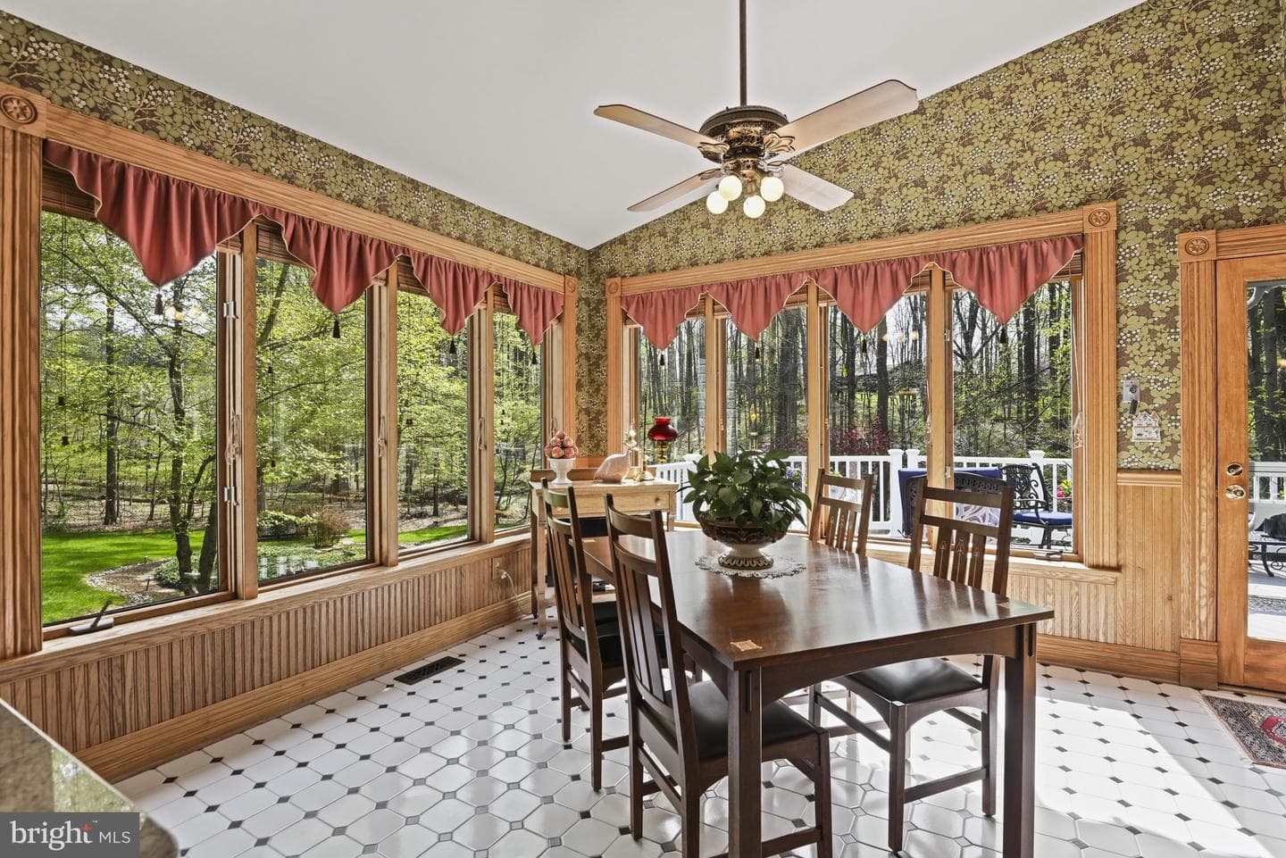 204 River Park Drive photo 39