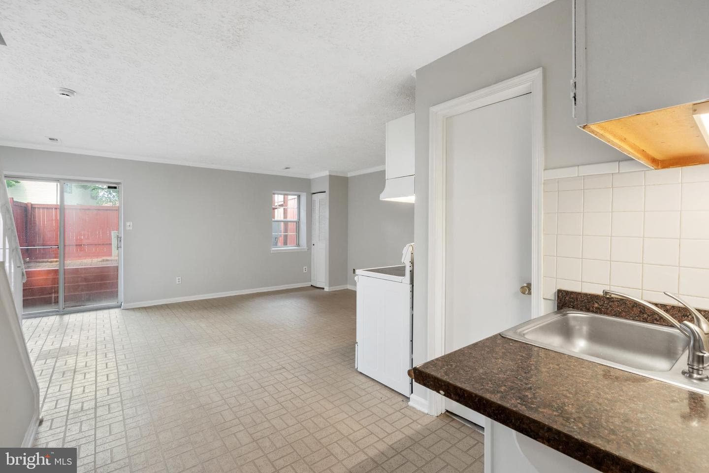 5501 Woodlawn Manor Court photo 28