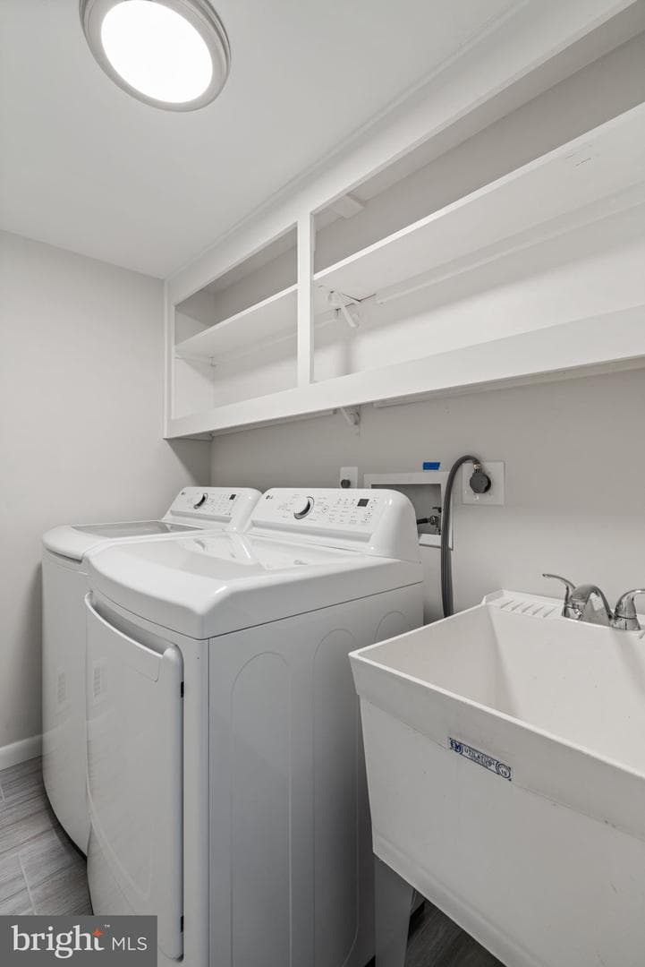 10412 Woodbury Woods Court photo 25