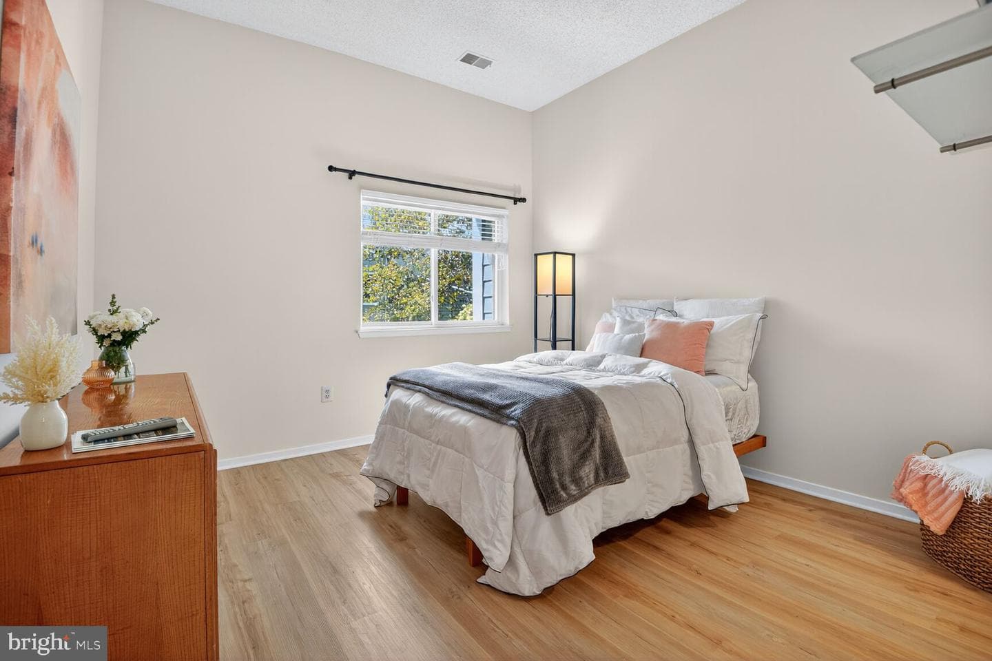 1933 Villaridge Drive #1933b photo 15