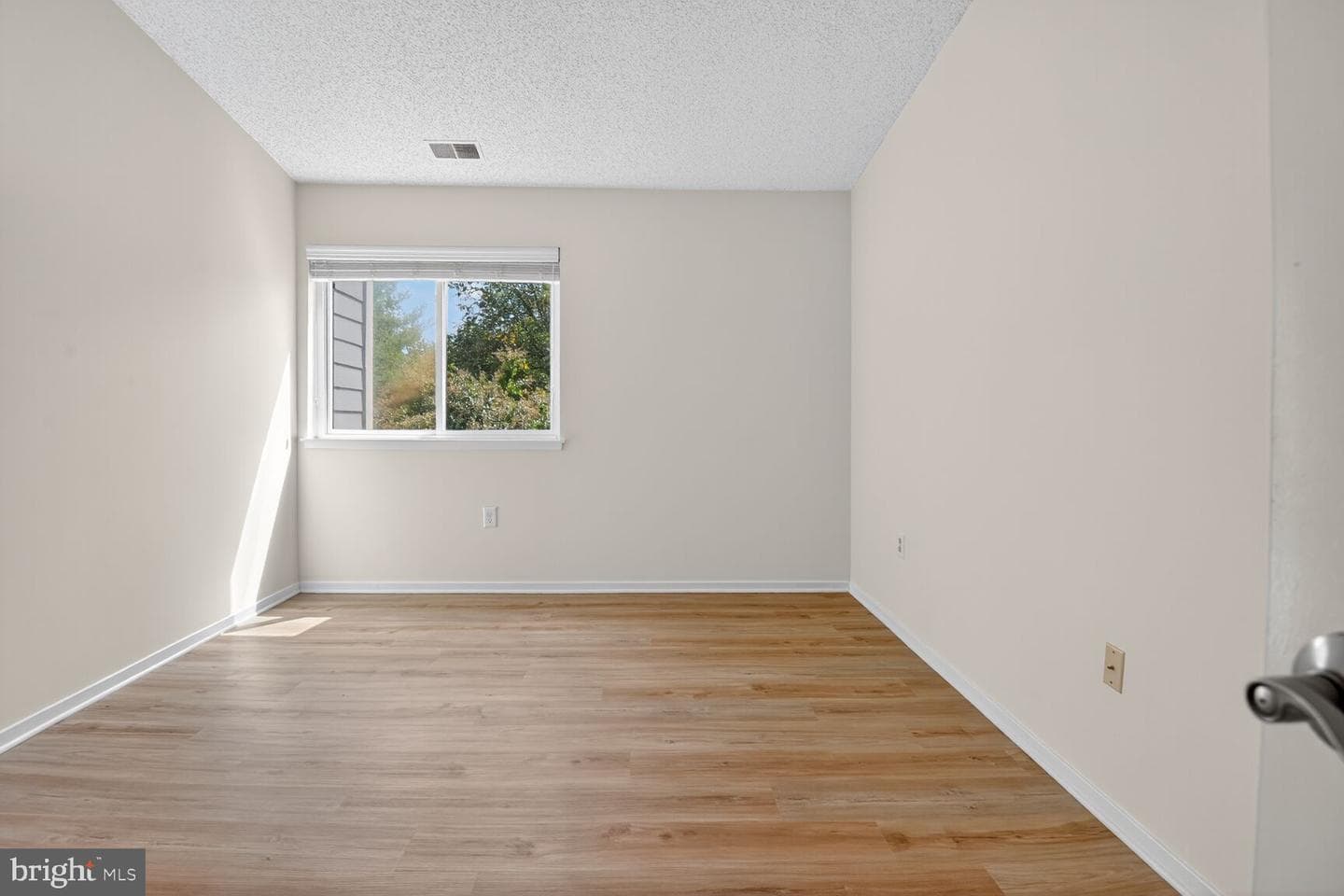 1933 Villaridge Drive #1933b photo 19