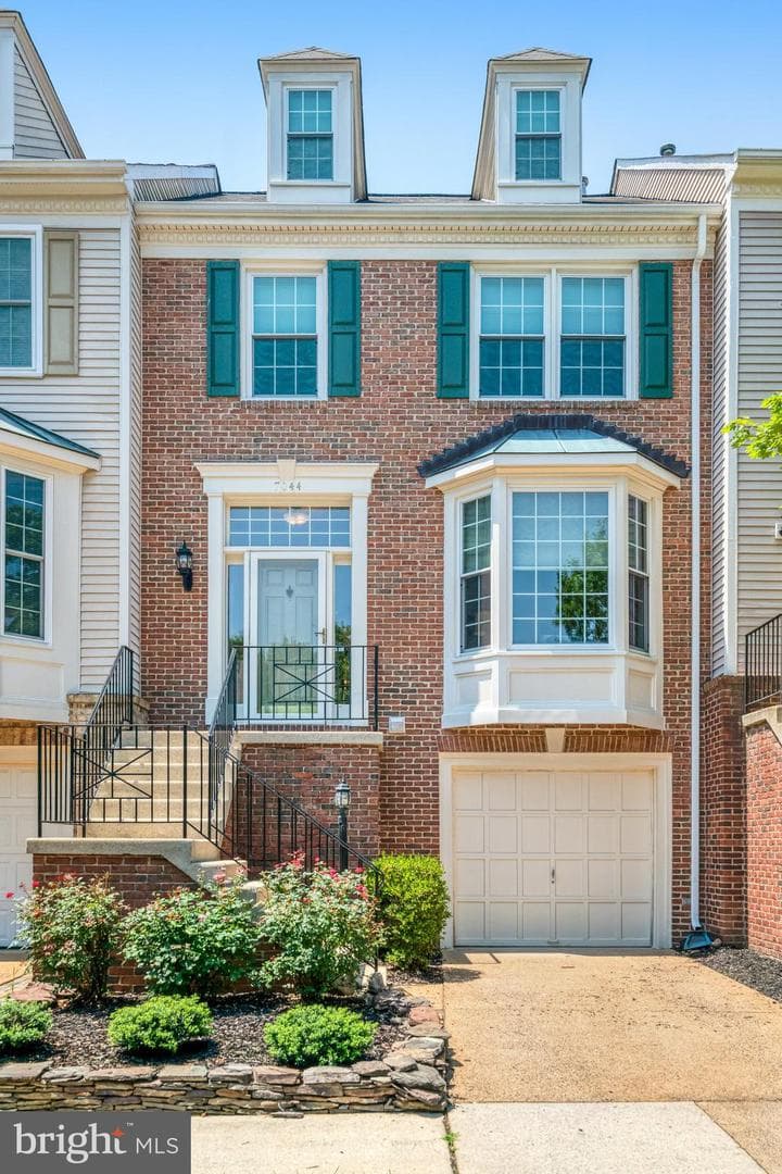 7044 Fieldhurst Court photo 57