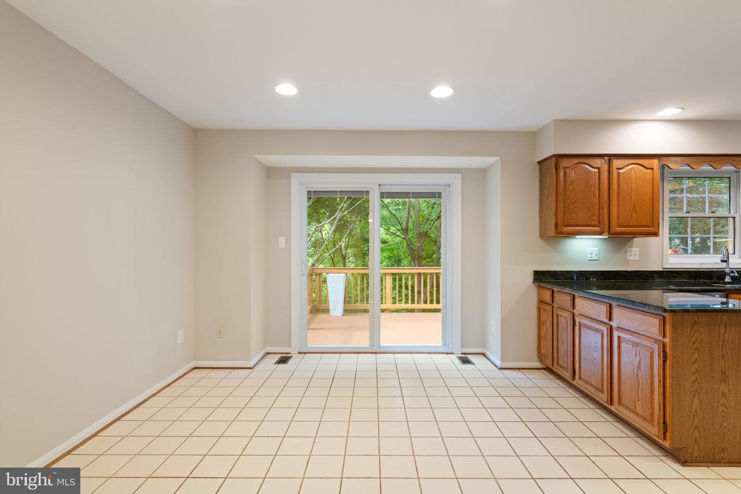 8037 Tanworth Court photo 14