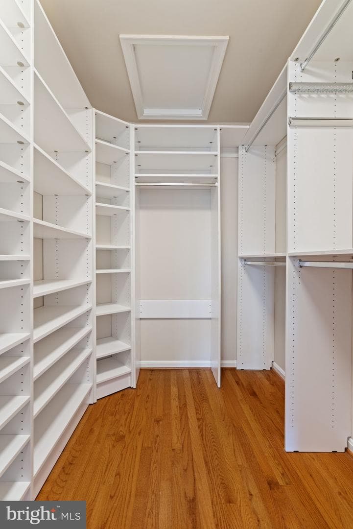 8037 Tanworth Court photo 29