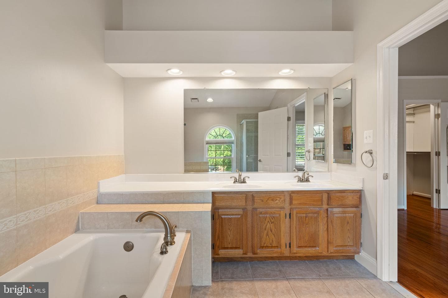 8037 Tanworth Court photo 30