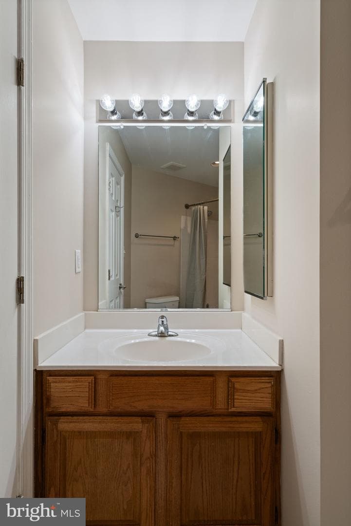 8037 Tanworth Court photo 38