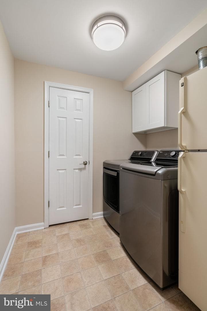 8037 Tanworth Court photo 43