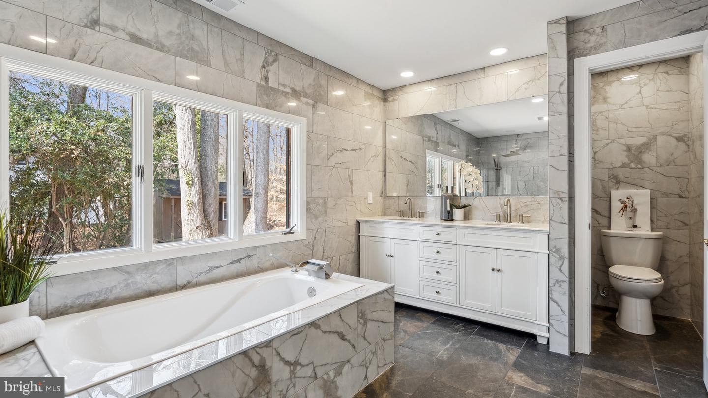 6008 Chapman Road photo 25