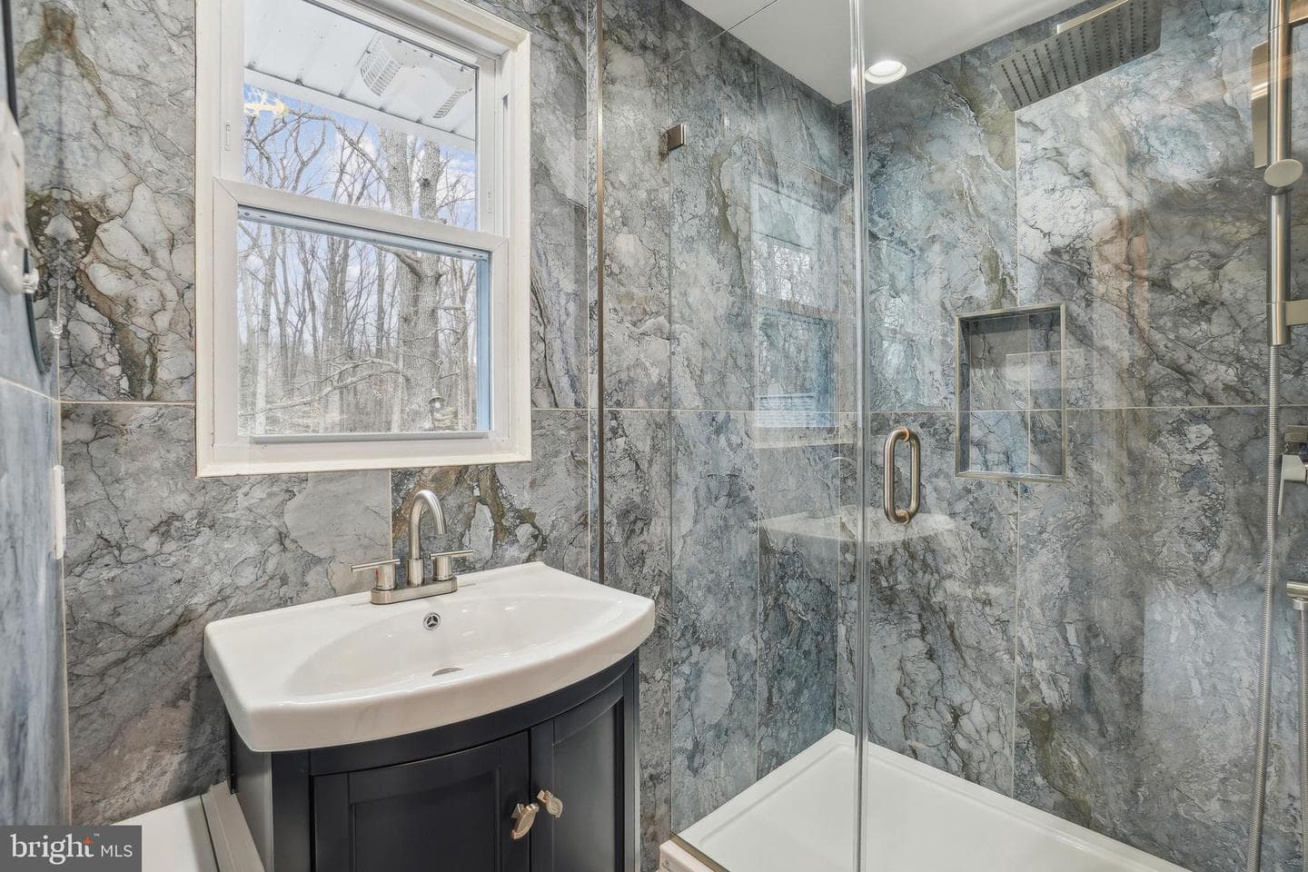 6008 Chapman Road photo 36