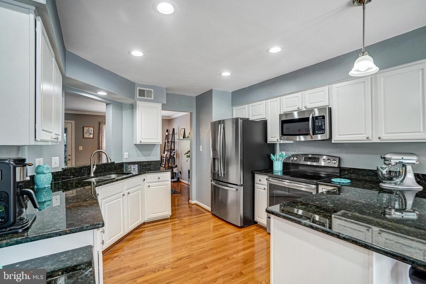 6552 Kelsey Point Circle photo 1