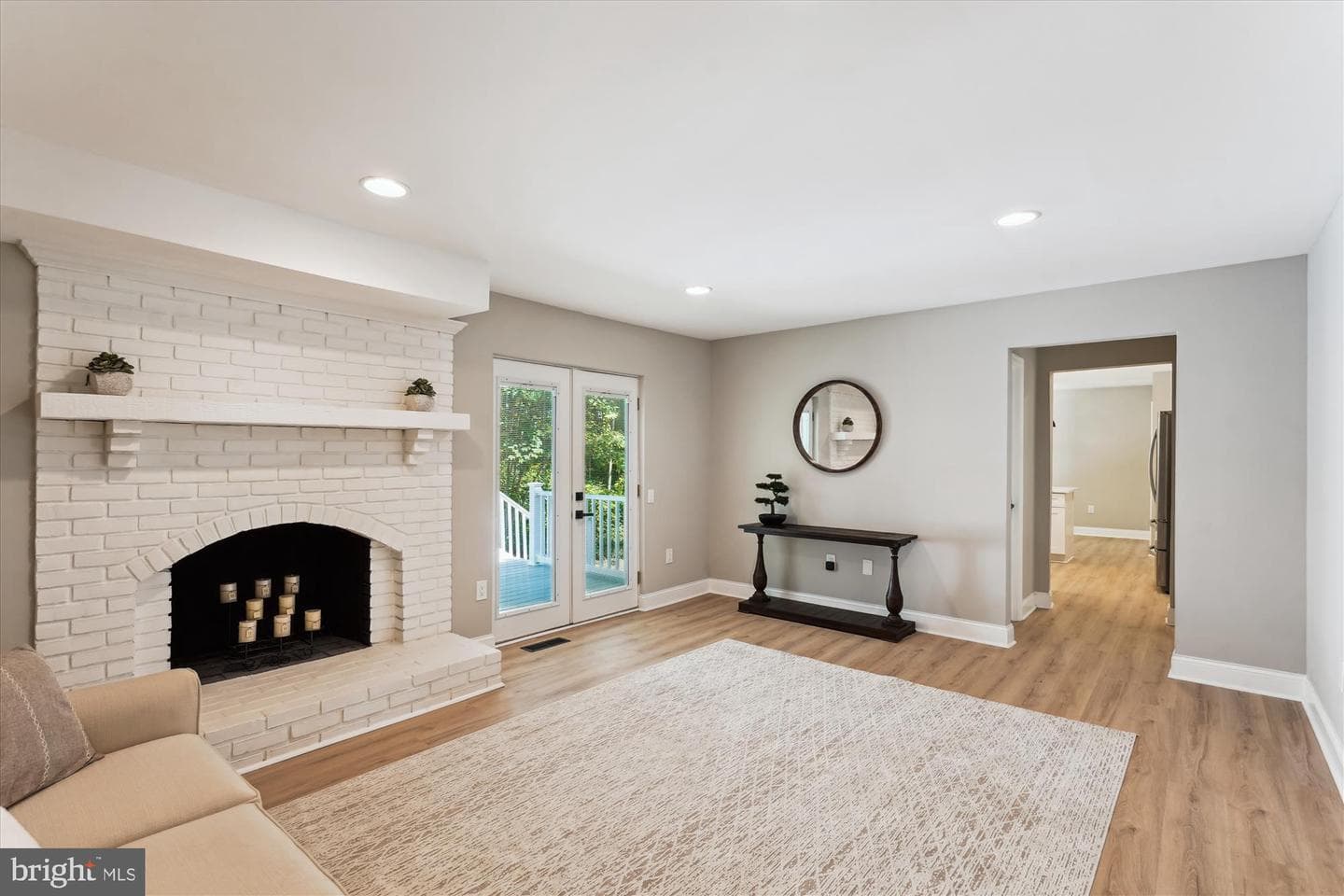 5816 Oak Leather Drive photo 16