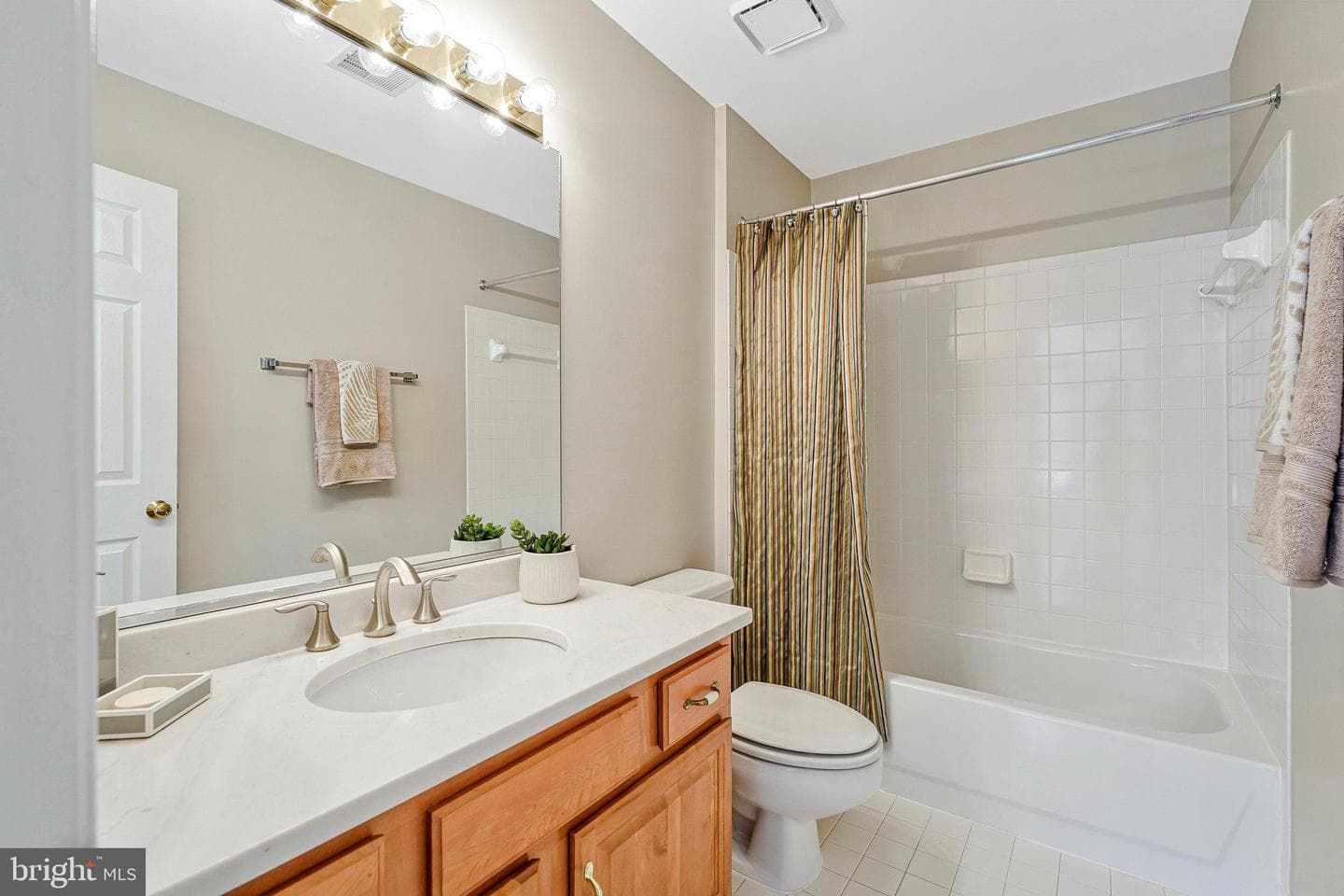 13560 Northbourne Drive photo 44