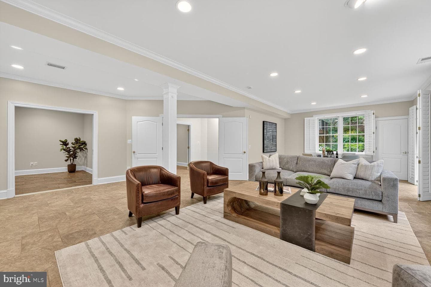13724 Balmoral Greens Avenue photo 42