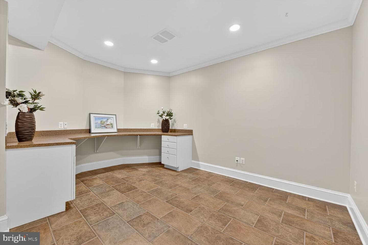 13724 Balmoral Greens Avenue photo 45