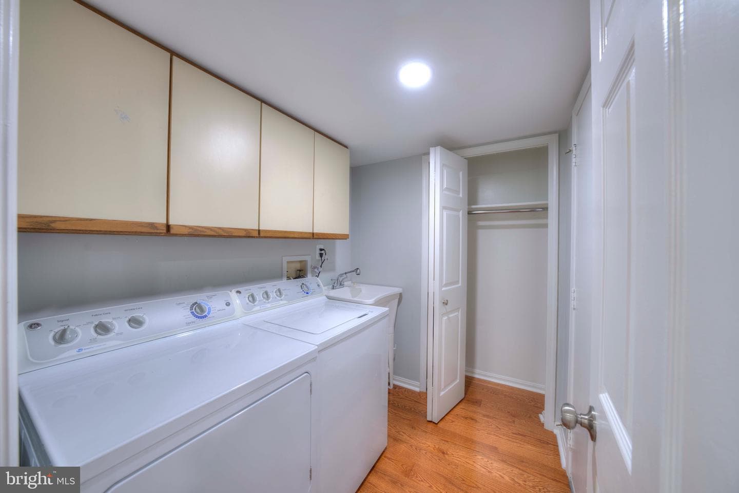 1566 Old Eaton Lane photo 41