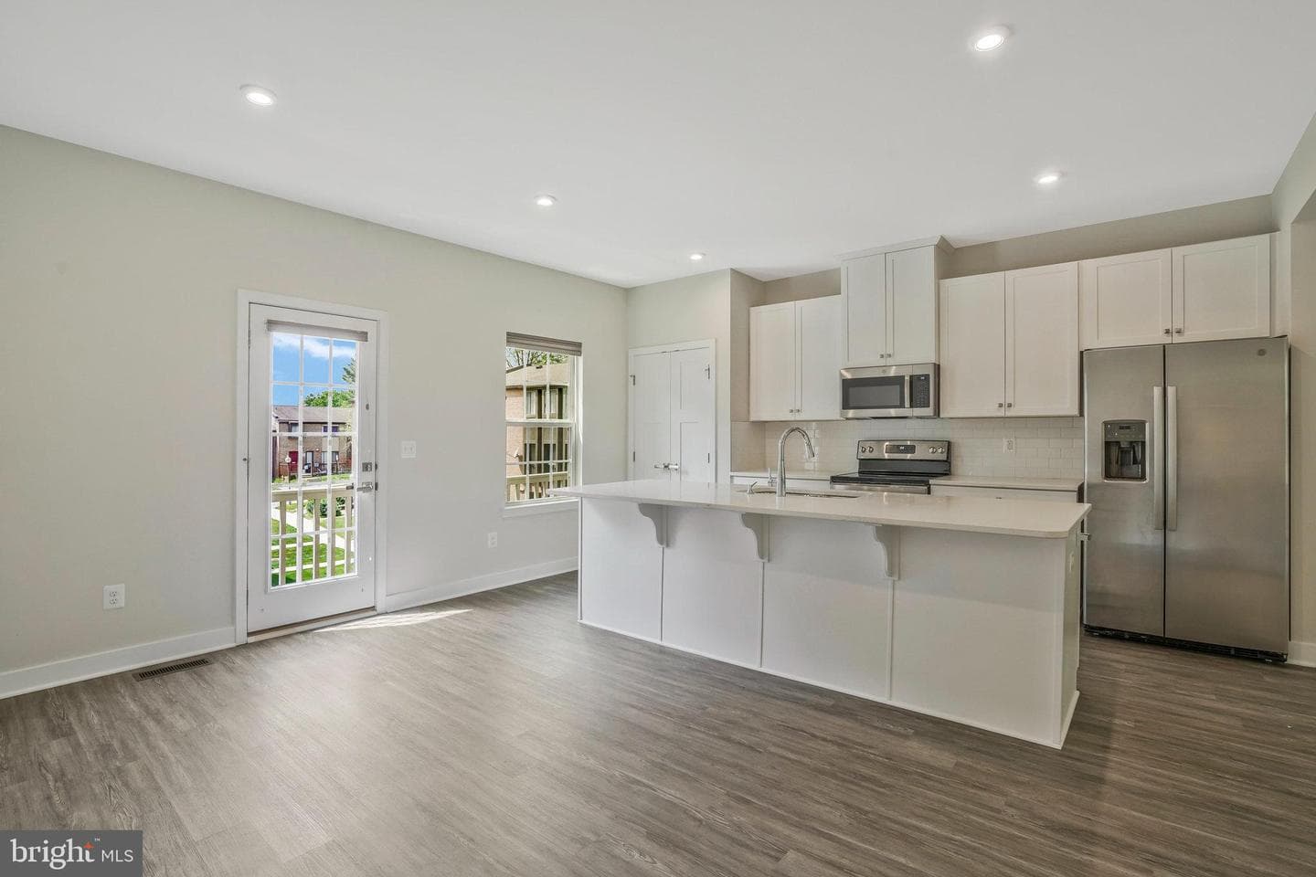 7811 Sutter Lane photo 10
