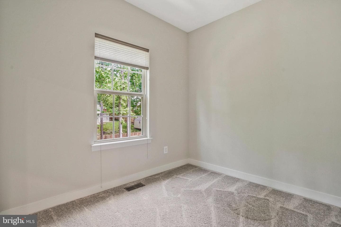 7811 Sutter Lane photo 25