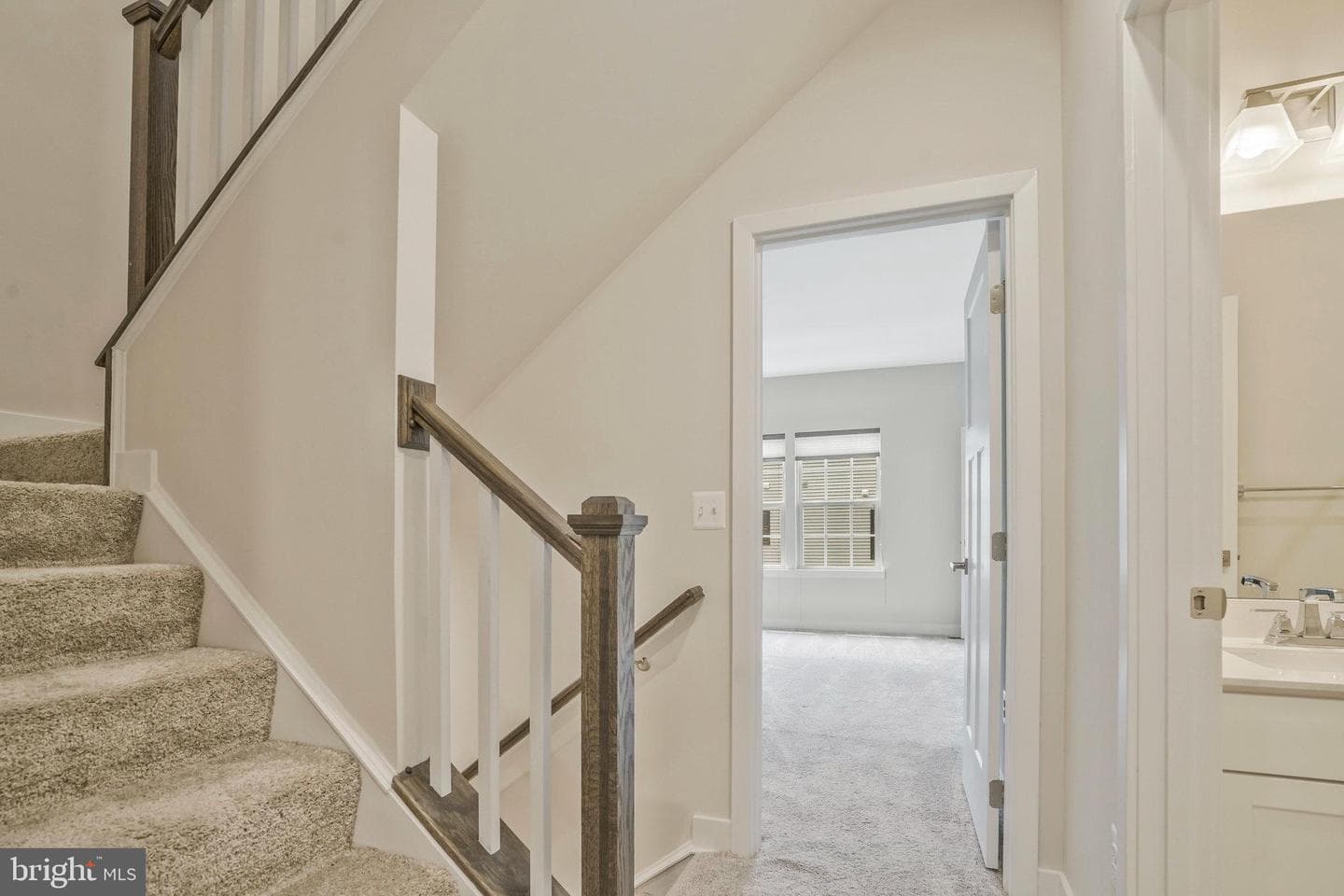 7811 Sutter Lane photo 29