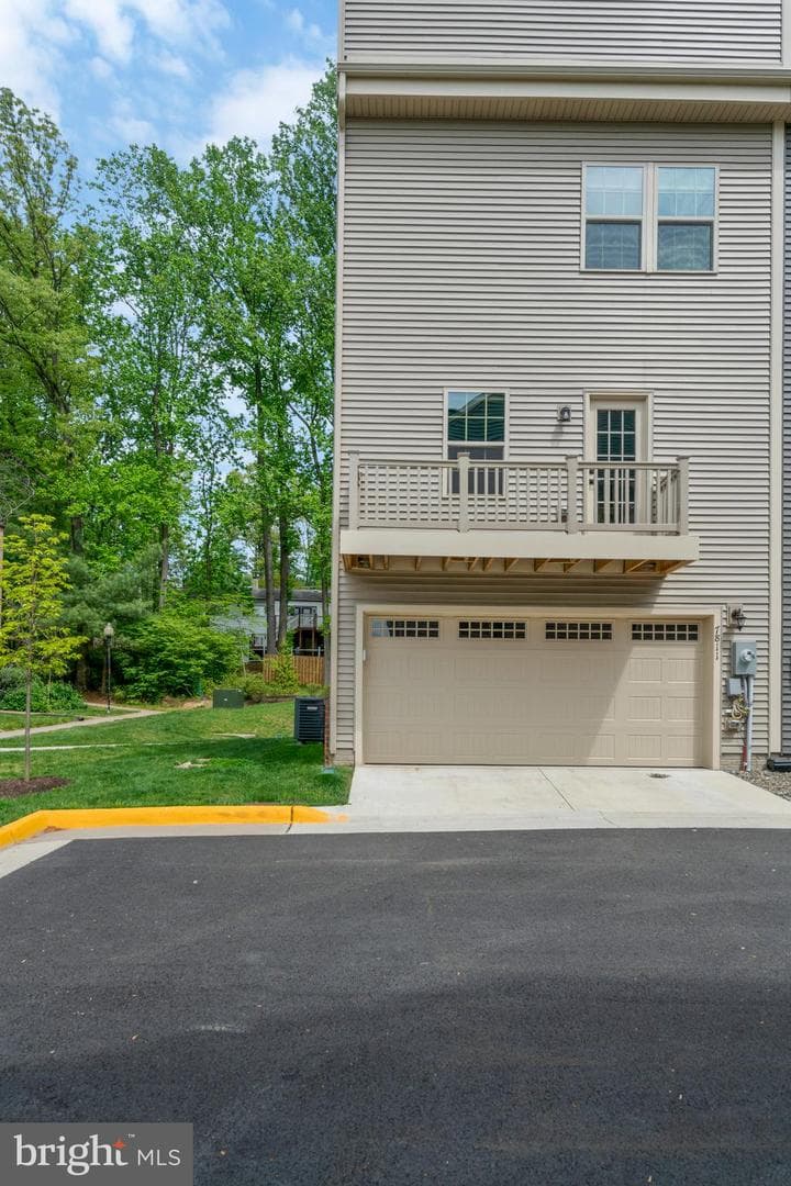 7811 Sutter Lane photo 49