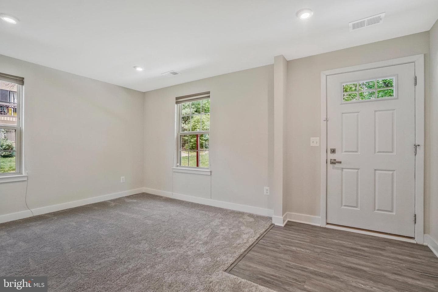 7811 Sutter Lane photo 6