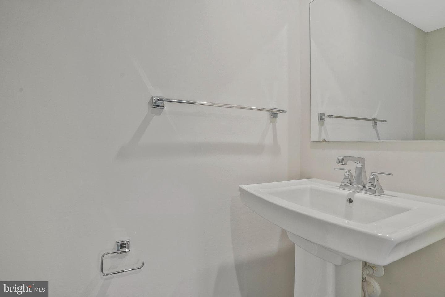7811 Sutter Lane photo 8