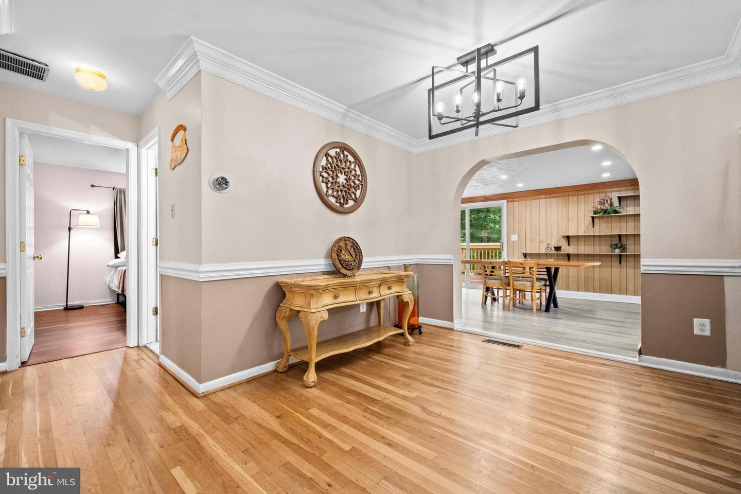 4507 Tipton Ln photo 10