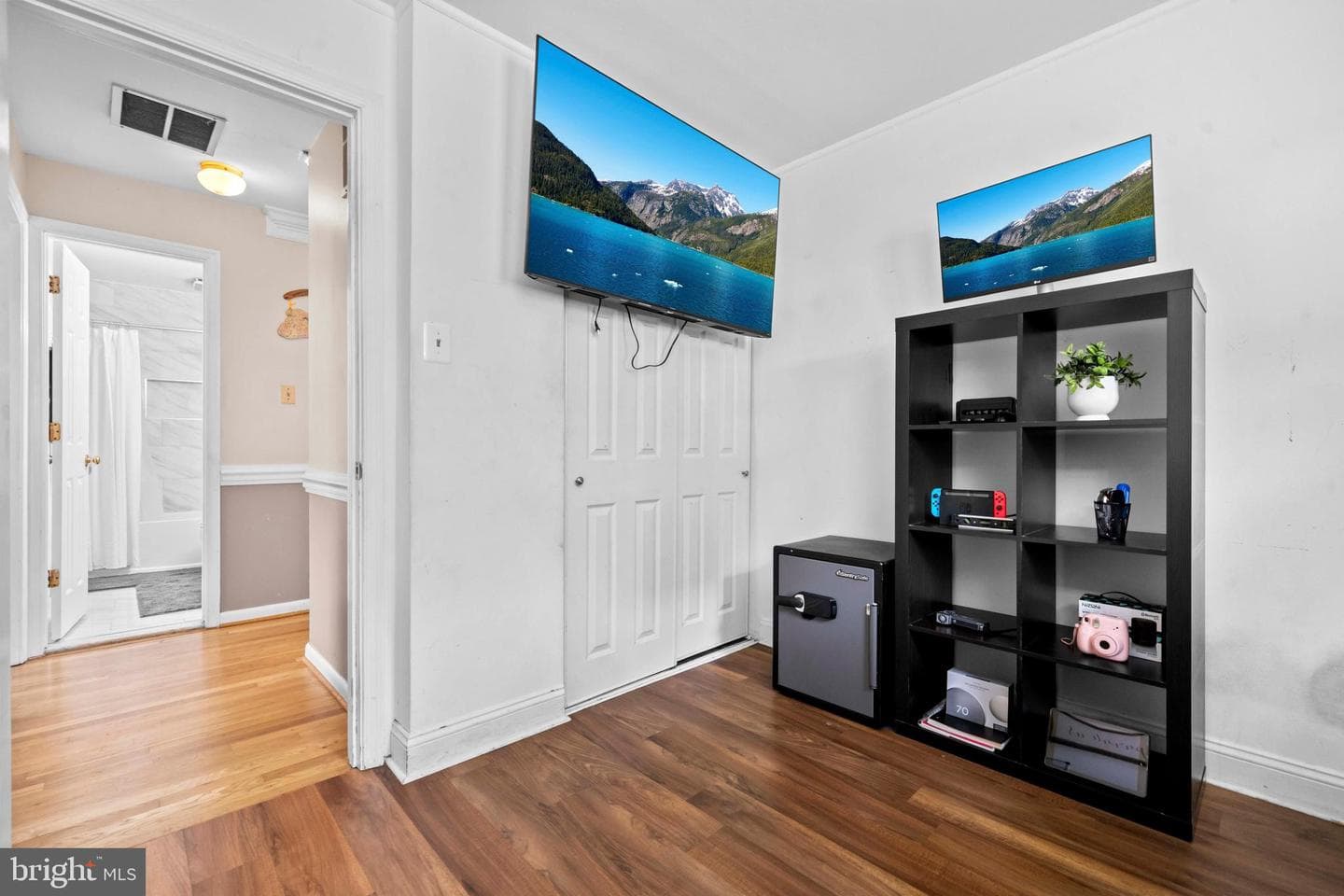 4507 Tipton Ln photo 19