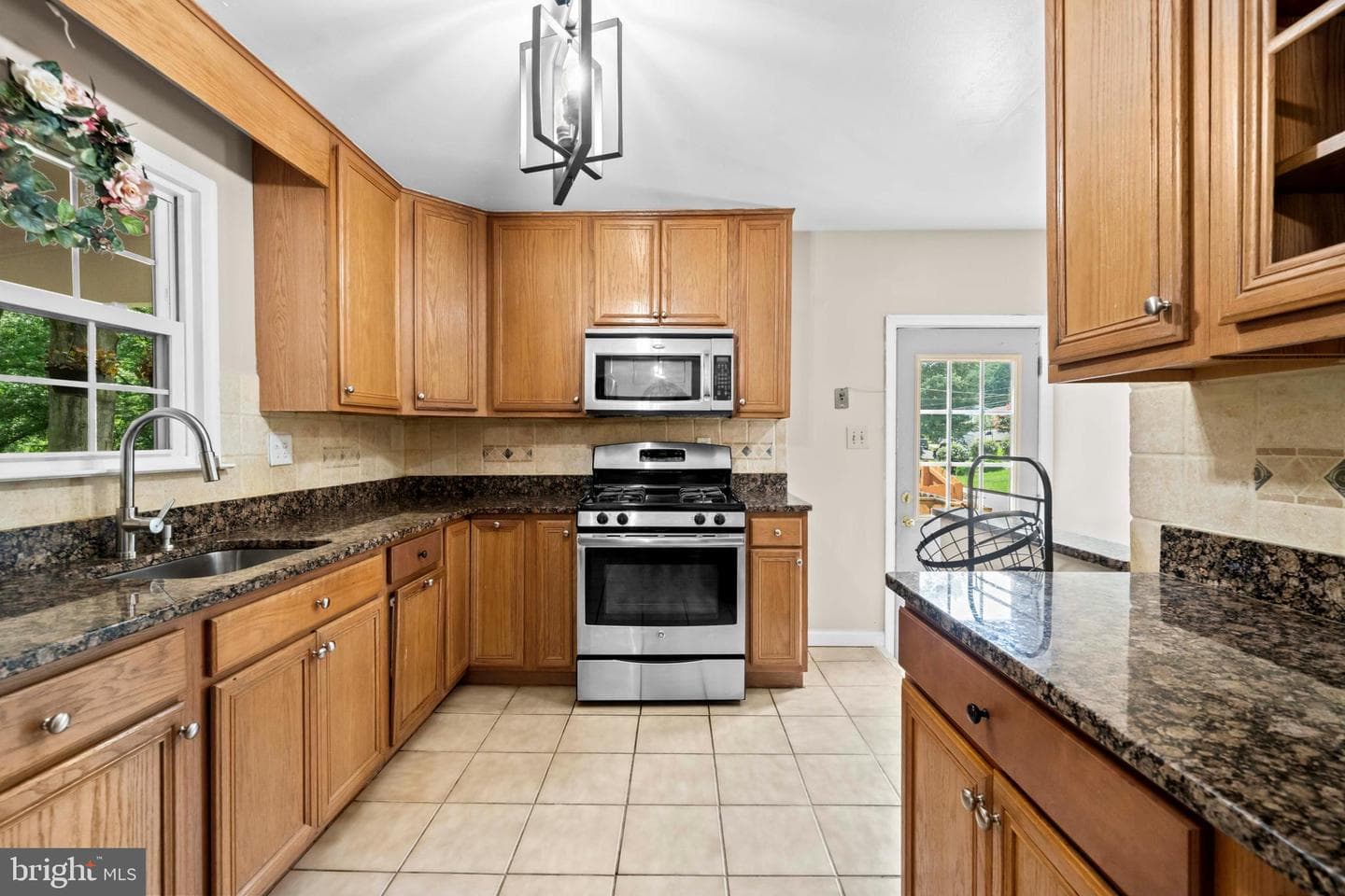4507 Tipton Ln photo 6