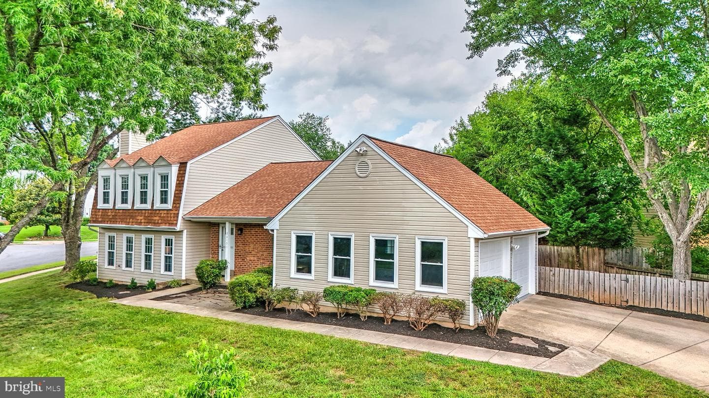 2015 Maleady Drive photo 36
