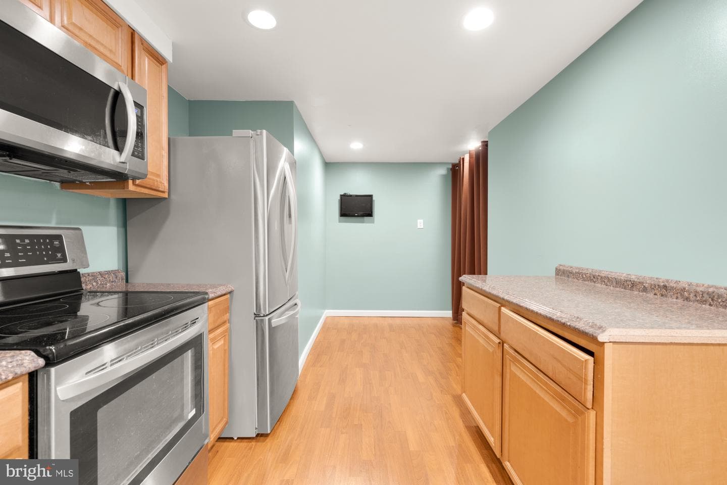 8006 Rockwood Court photo 35