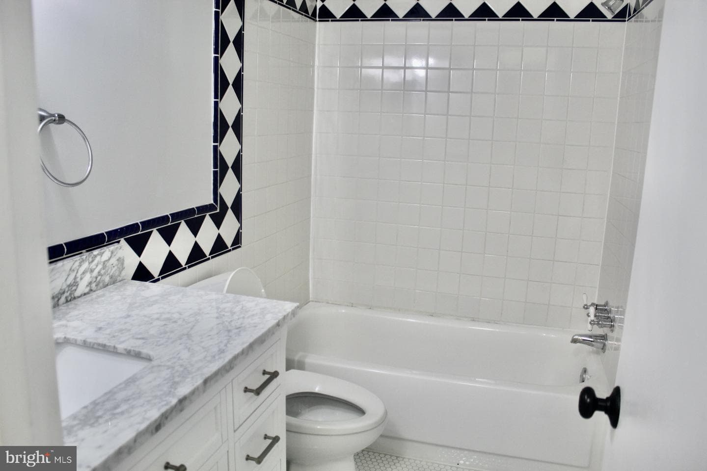 7904 Inverton Road #204 photo 15