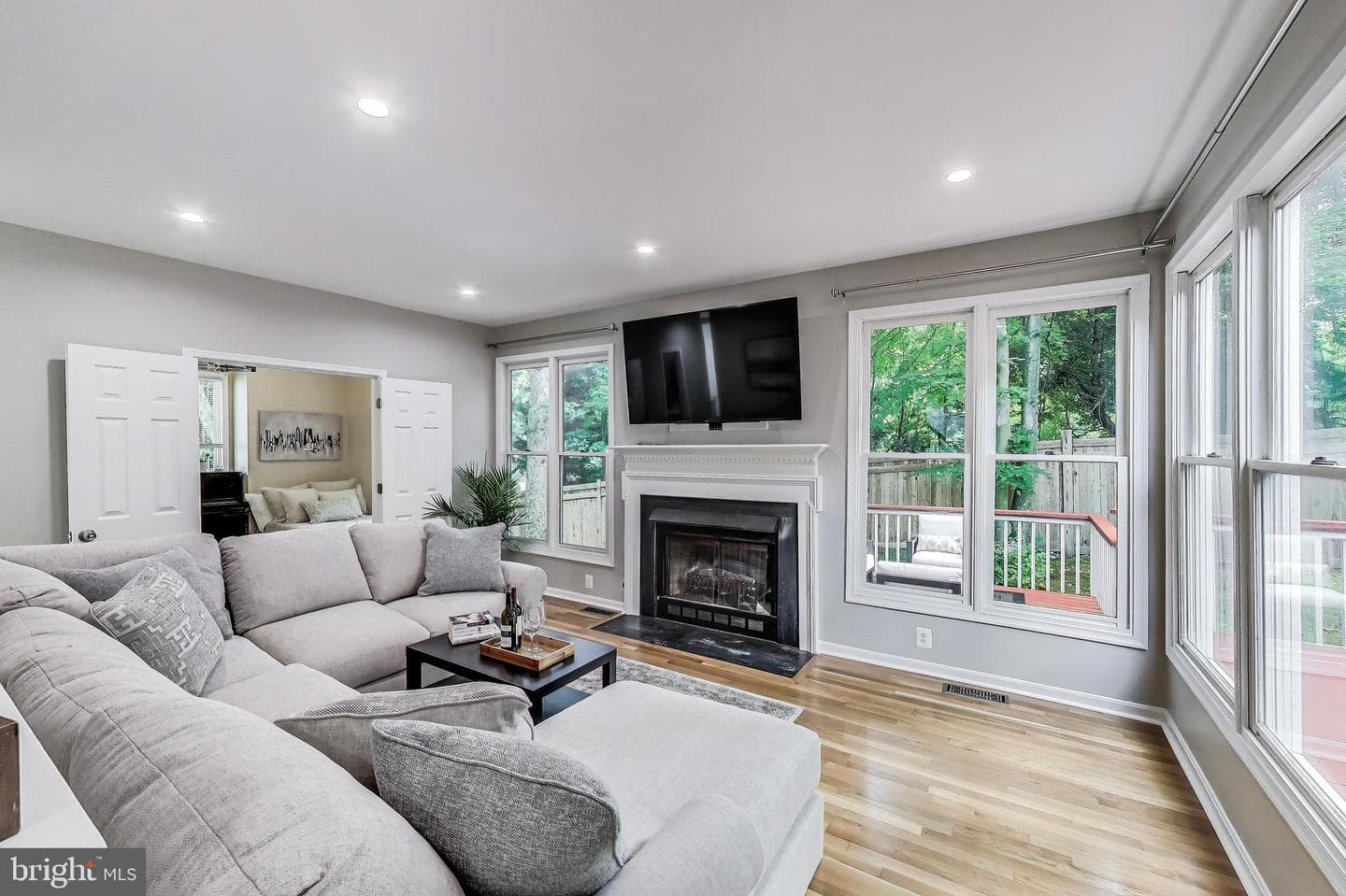 8603 Lauren Dr. photo 11