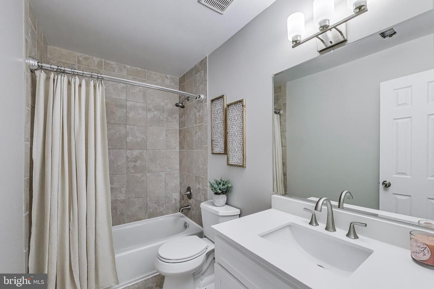 8603 Lauren Dr. photo 20