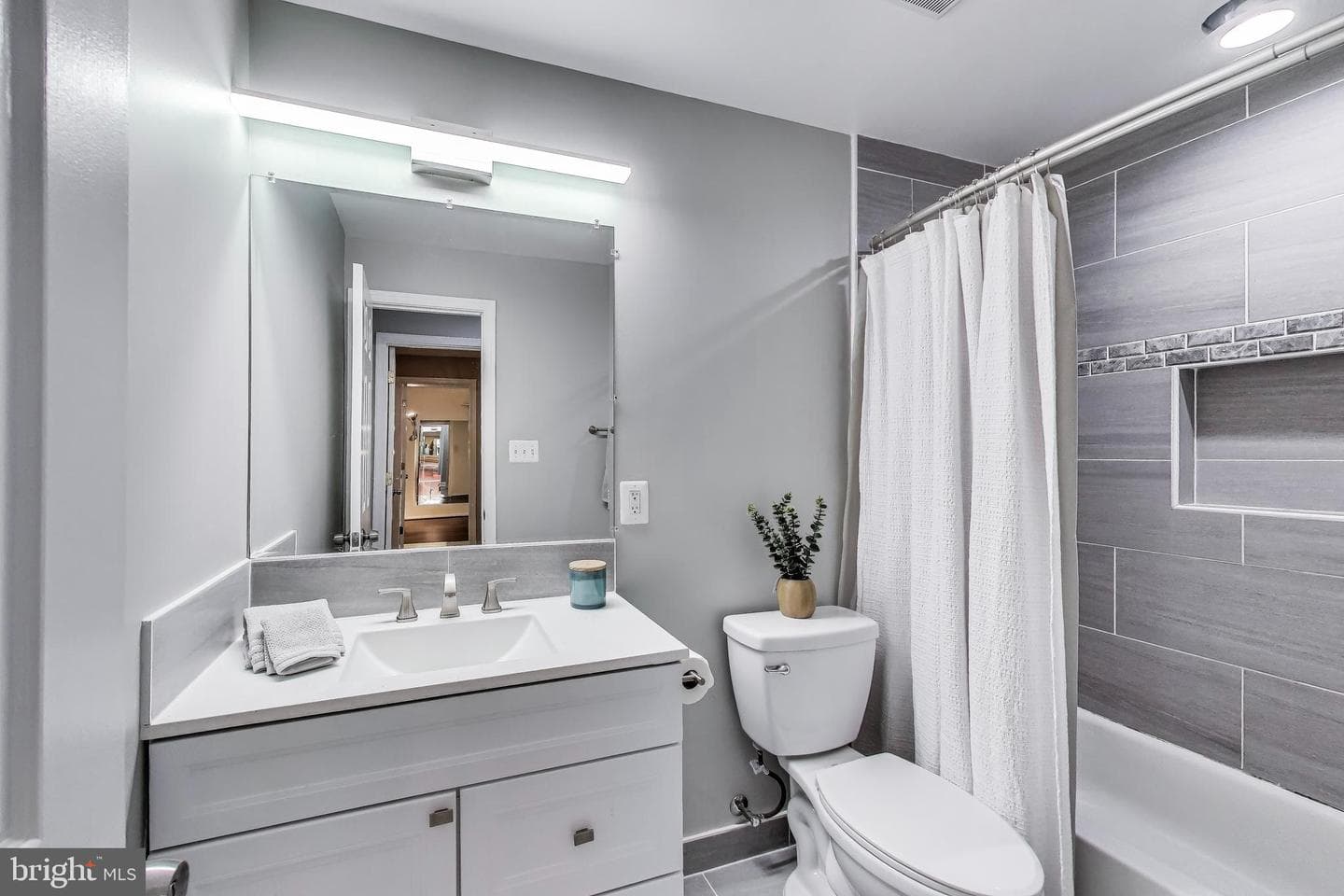 8603 Lauren Dr. photo 26