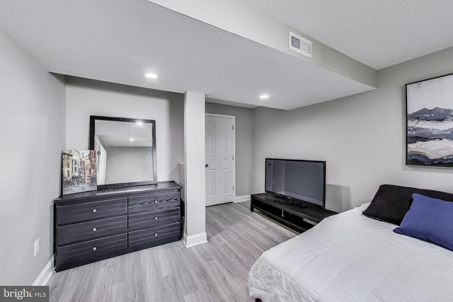 8603 Lauren Dr. photo 28