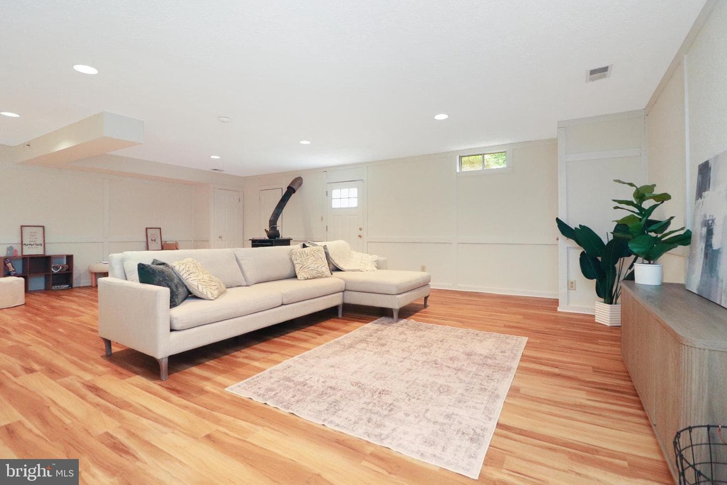 11017 Highridge Street photo 39