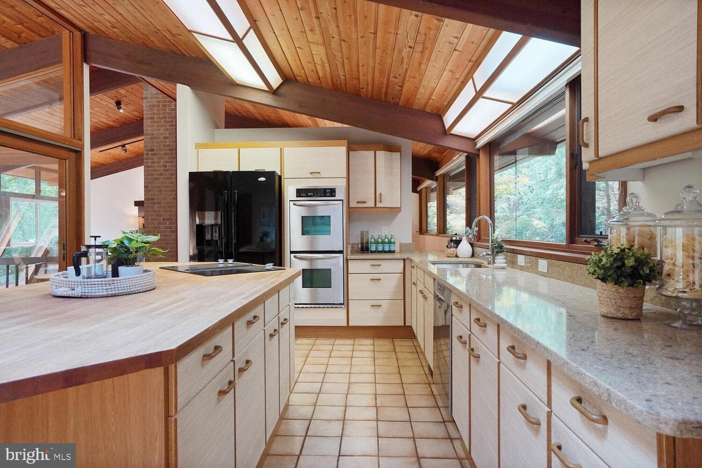 1017 Towlston Road photo 19