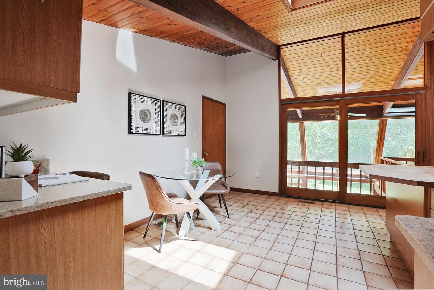 1017 Towlston Road photo 24