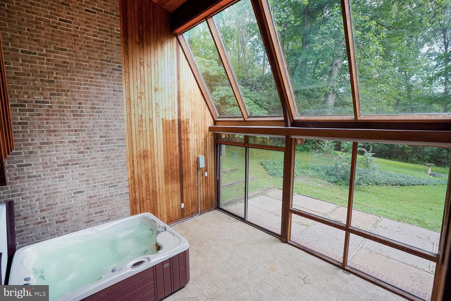 1017 Towlston Road photo 28